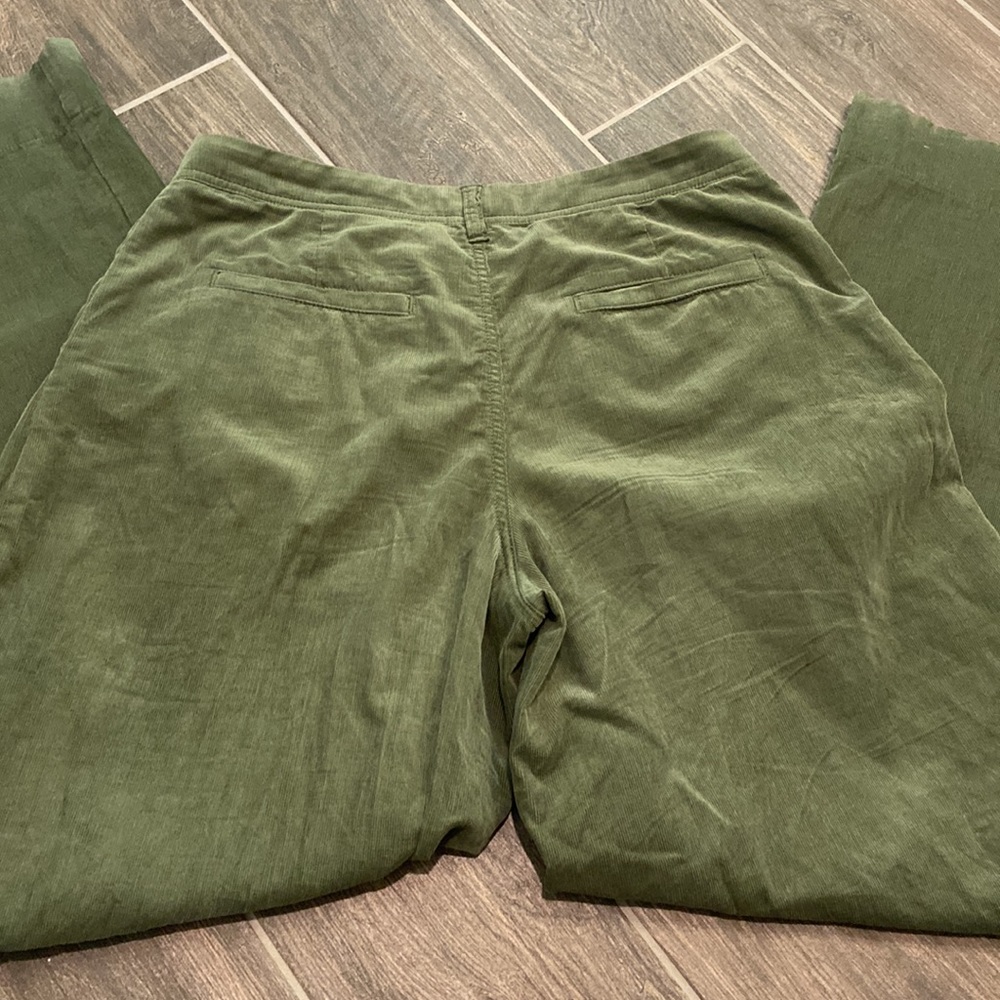 Anthropologie Pleated Wide-Leg Corduroy Trousers - Picture 11 of 15